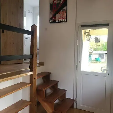 Le Apartment Behoust